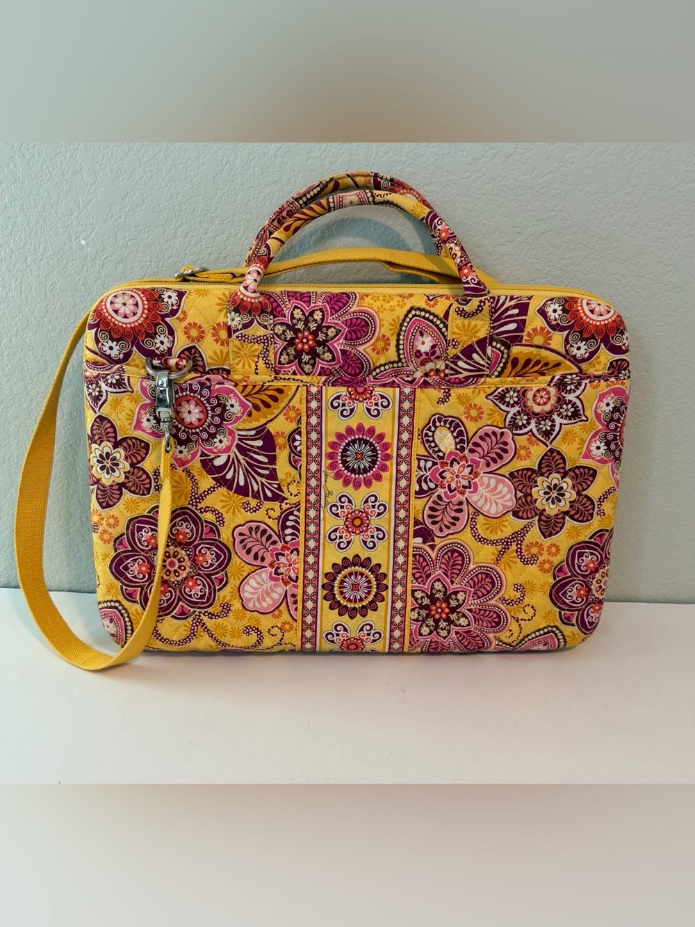 Vera Bradley Bali Gold Hard Laptop Case 17" Retired Floral Travel Bag Crossbody
